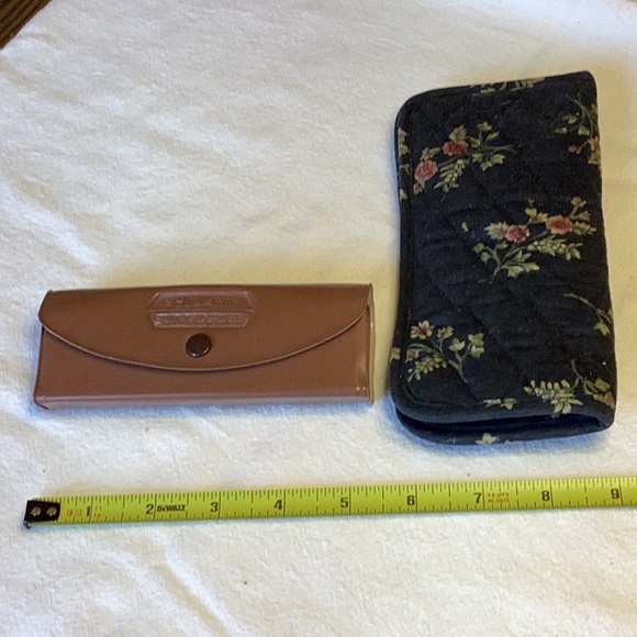 FINAL SALE PRICE Sunglasses & Glasses Cases + Bags for Makeup or Whatever - Picture 4 of 6